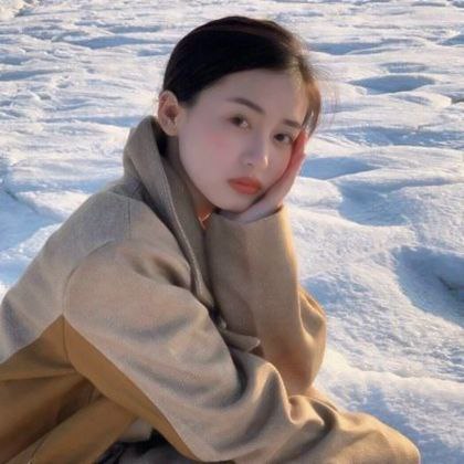 两个美女的情不自禁
